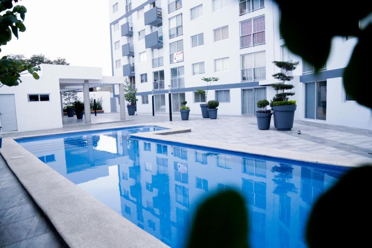 Luxury Flat In Guadalajara Apartment Exterior photo