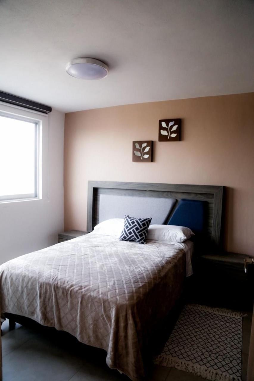 Luxury Flat In Guadalajara Apartment Exterior photo